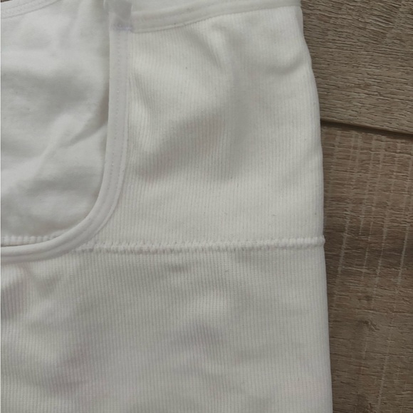 Garage White Ribbed Tank Top - Picture 3 of 4
